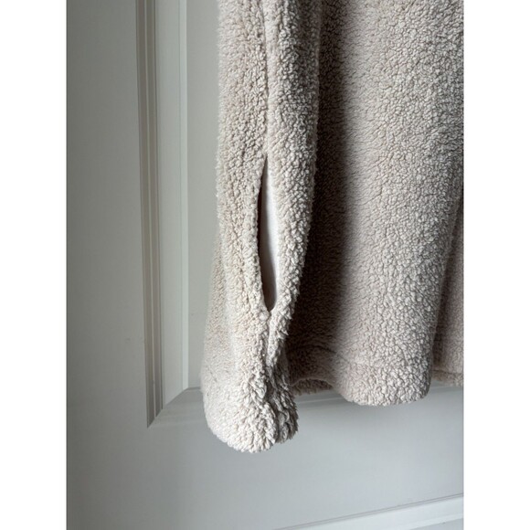 Koolaburra by UGG  Women’s S Open Front Cream Tone Brushed Sherpa Pockets Vest - Picture 6 of 6